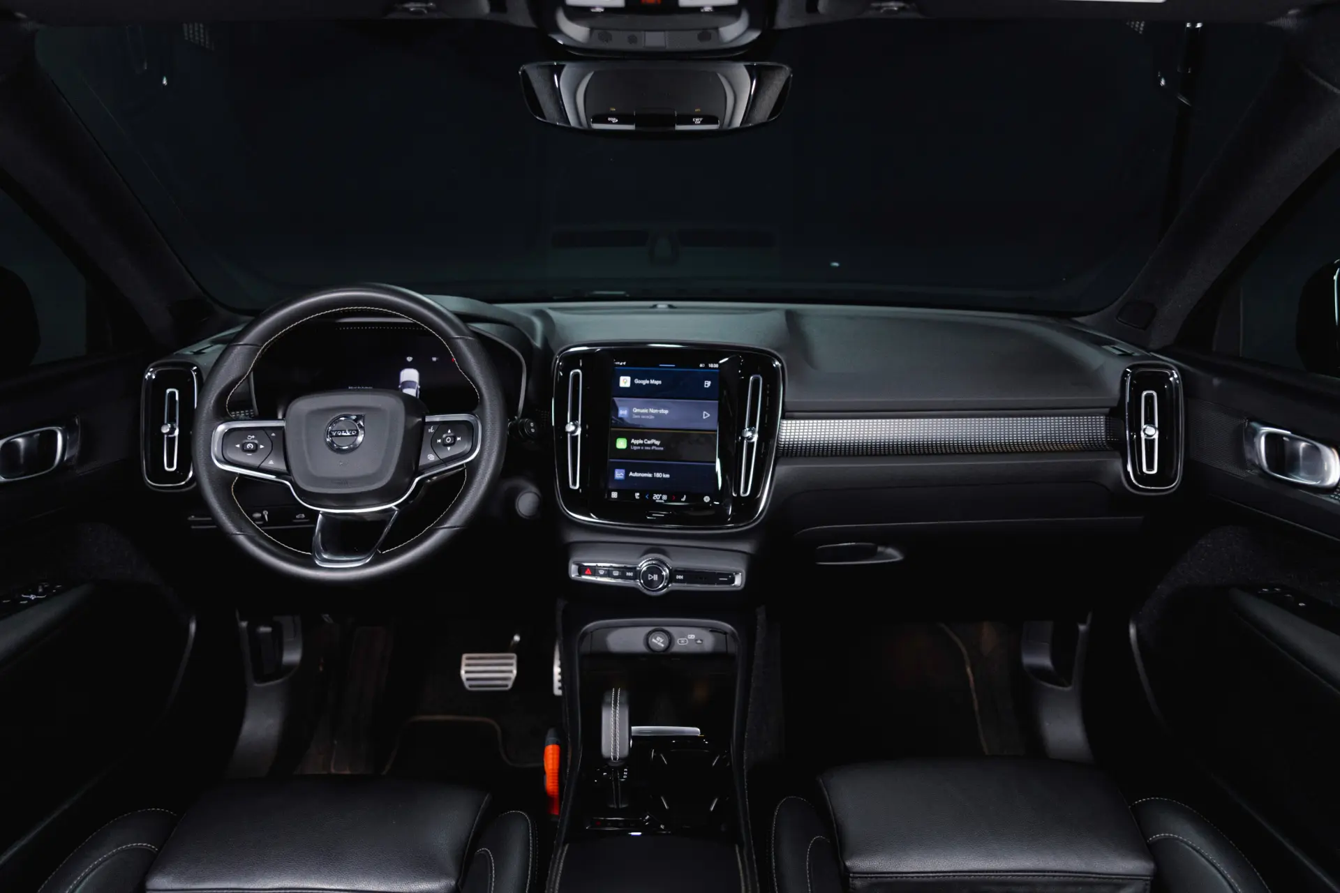 Volvo XC 40 P8 AWD Recharge RDesign 12