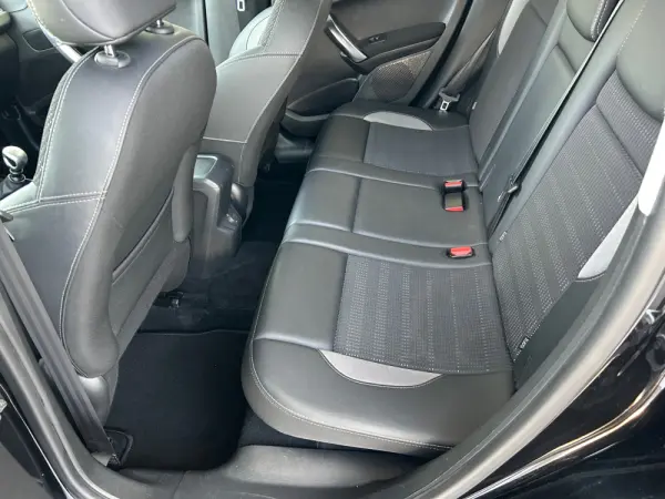 Peugeot 2008 BlueHDi FAP 120 STOP & START Allure 42