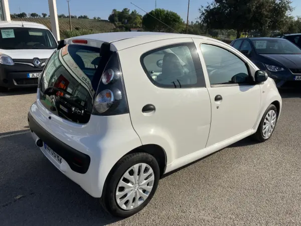 Citroen C1 1.0 Attraction 10