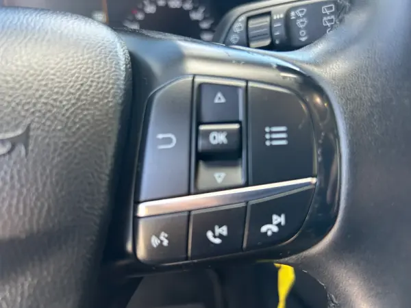 Ford Focus SW ECOBOOST  Connected 2023 125 CV 29