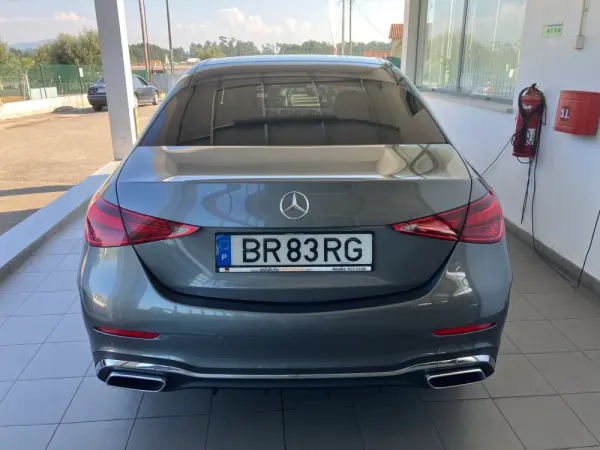 Mercedes-Benz C 180 BERLINA HB+AUTO AMG+360+PELE+J19 7