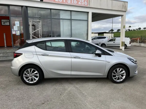 Opel Astra 1.0 Edition S/S 3