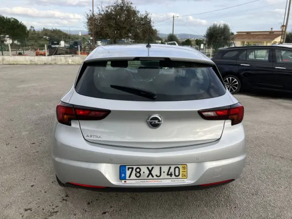 Opel Astra 1.0 Edition S/S 11
