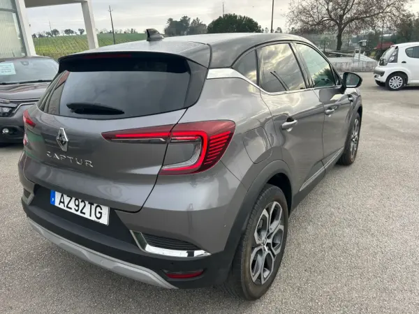 Renault Captur 1.0 TCe Intense 91 CV 9