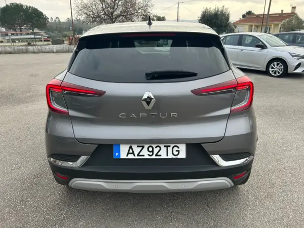 Renault Captur 1.0 TCe Intense 91 CV 10
