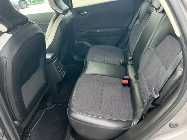 Renault Captur 1.0 TCe Intense 91 CV 28