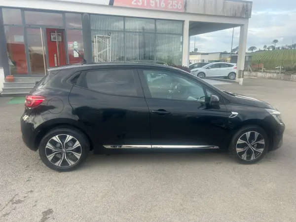 Renault Clio 1.0 TCe Limeted (2023-2025) 6