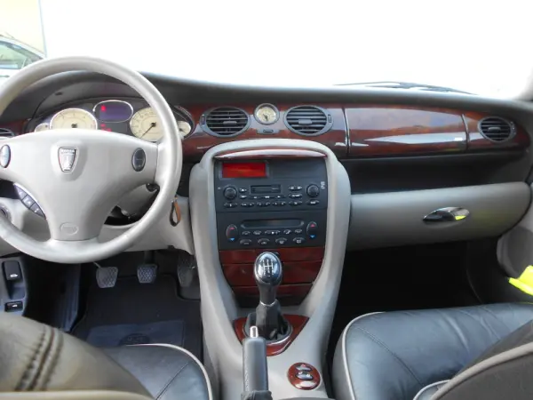 Rover 75 2.0 CDT CONNOISSEUR LUXE 26