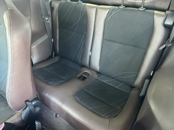 Toyota iQ 1.0 VVT-i 2 EP+NAVI+Bluetooth 22