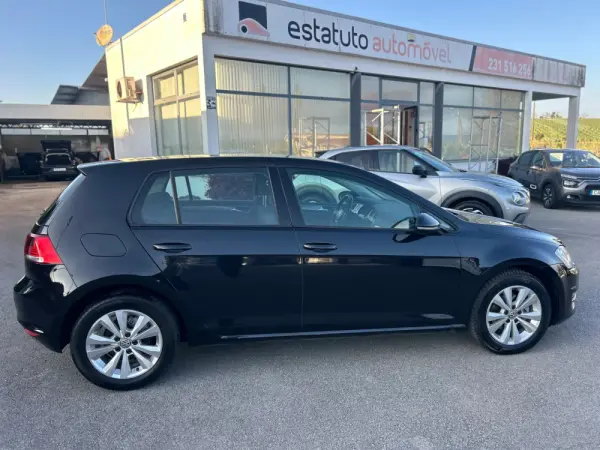 Volkswagen Golf 1.6 TDi Trendline DSG 3