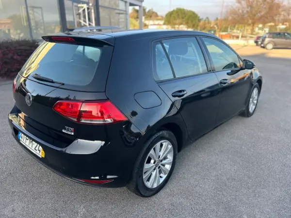 Volkswagen Golf 1.6 TDi Trendline DSG 7