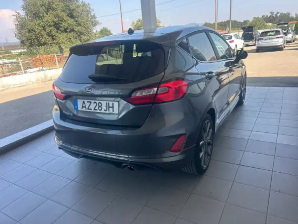Ford Fiesta 1.0 EcoBoost ST-Line 4