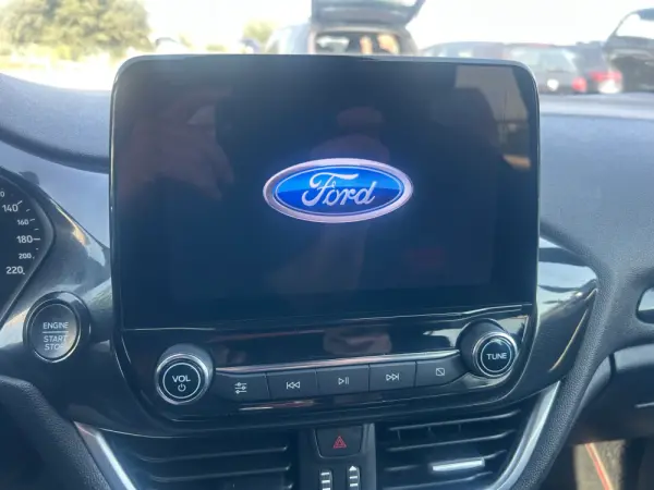 Ford Fiesta 1.0 EcoBoost ST-Line 17