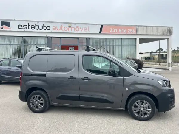 Peugeot Partner 1.5 BlueHDi Premium Standard Plus 2