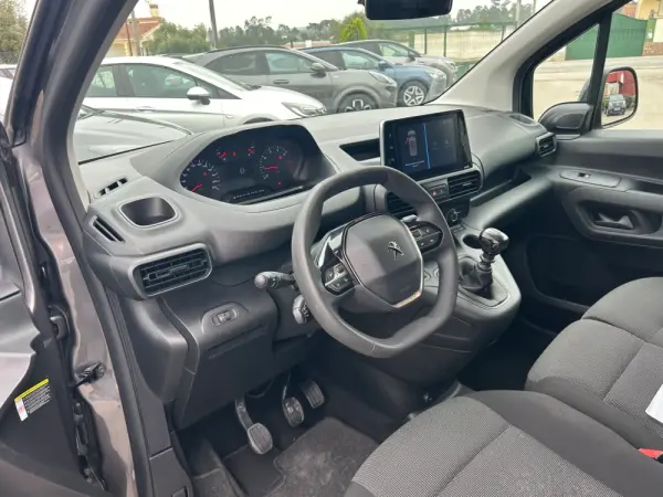 Peugeot Partner 1.5 BlueHDi Premium Standard Plus 33