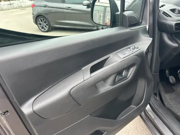 Peugeot Partner 1.5 BlueHDi Premium Standard Plus 34