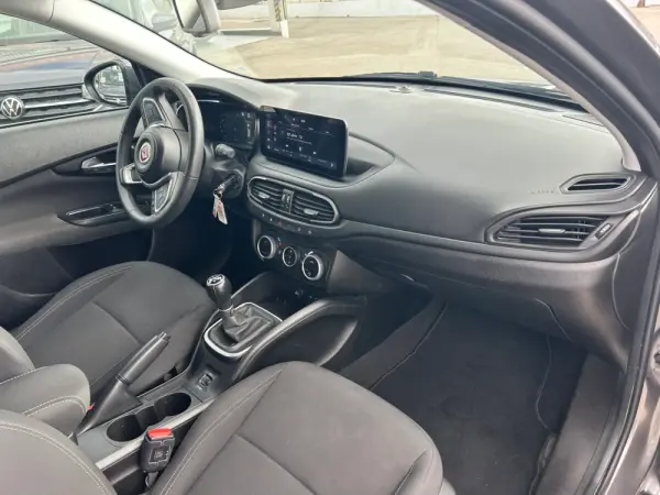 Fiat Tipo Station Wagon 1.0 GSE T3 28