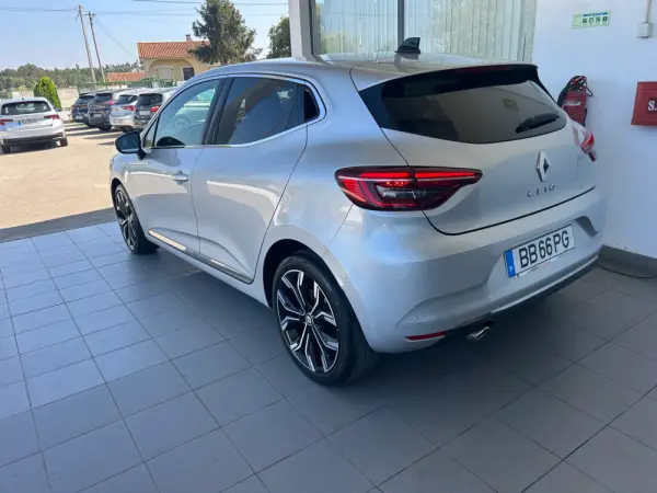 Renault Clio 1.0 TCe Techno 18