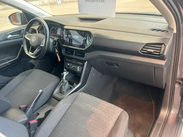 Volkswagen T-Cross 1.0 TSI Style DSG 23
