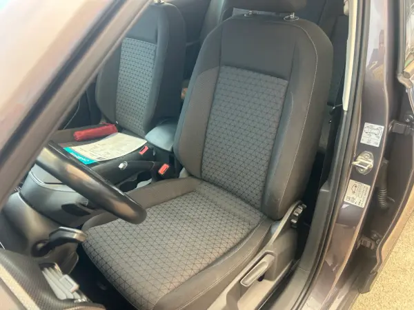 Volkswagen T-Cross 1.0 TSI Style DSG 27