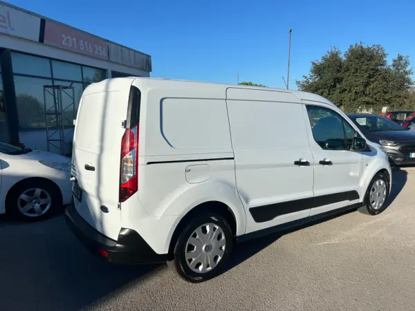 Ford Transit Connect 3