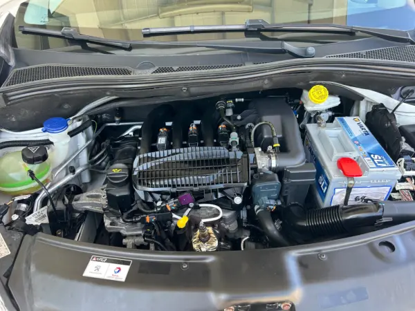 Peugeot 208 1.2 PureTech Allure 38