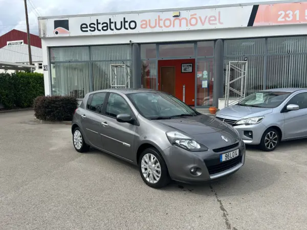 Renault Clio 1.5 dCi Dynamique S 1