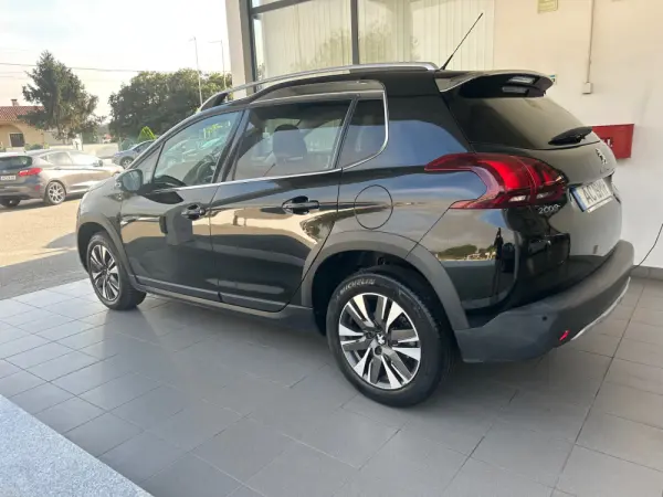 Peugeot 2008 BlueHDi FAP 120 STOP & START Allure 11