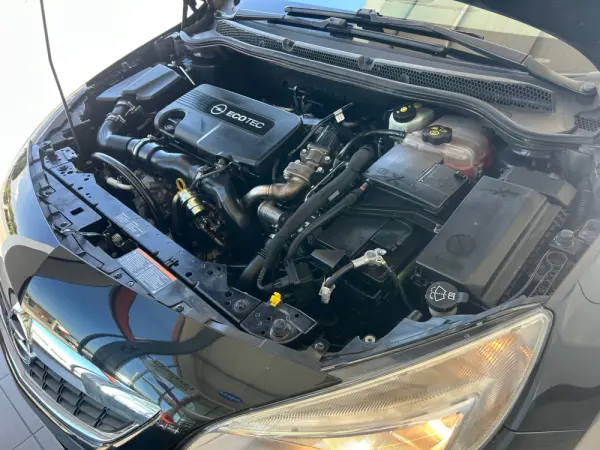 Opel Astra 1.7 CDTi Cosmo 24