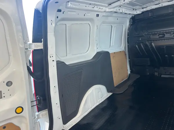 Ford Transit Connect 21