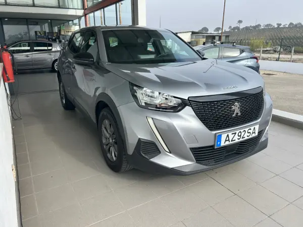 Peugeot 2008 1.2 PureTech Active Pack 6