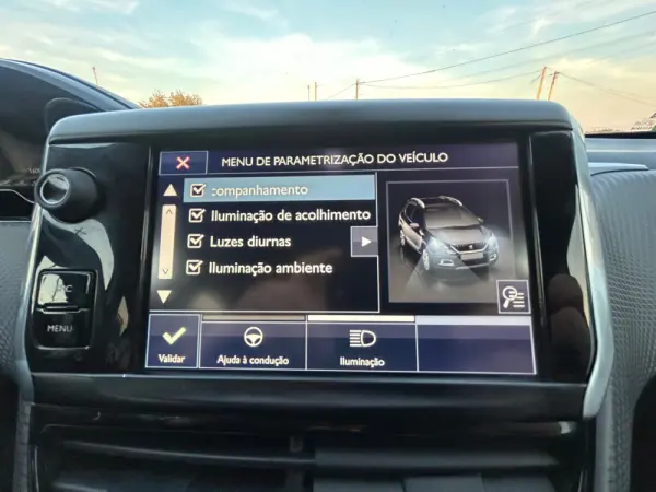 Peugeot 2008 BlueHDi FAP 120 STOP & START Allure 19