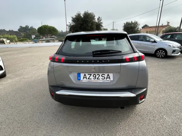 Peugeot 2008 1.2 PureTech Active Pack 12