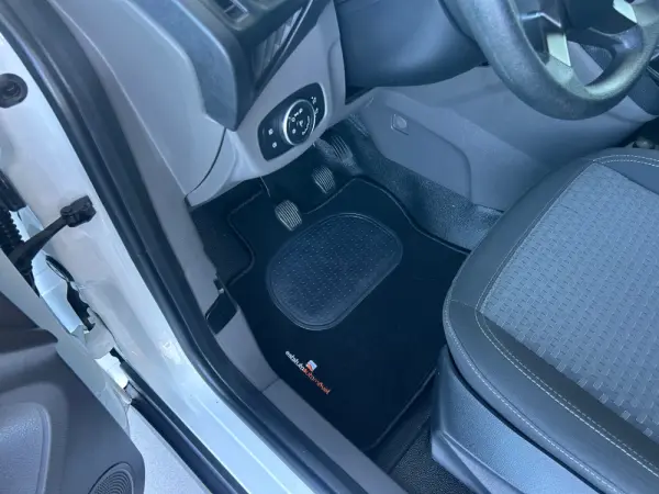 Ford Transit Connect 35