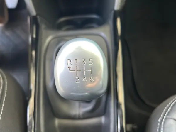 Peugeot 2008 BlueHDi FAP 120 STOP & START Allure 35