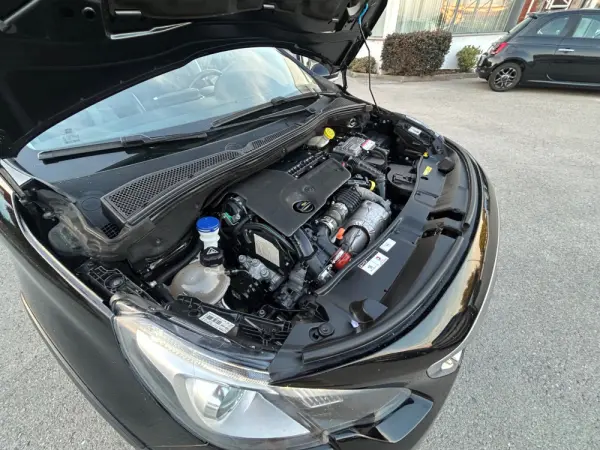 Peugeot 2008 BlueHDi FAP 120 STOP & START Allure 47