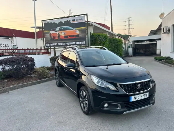 Peugeot 2008 BlueHDi FAP 120 STOP & START Allure 1
