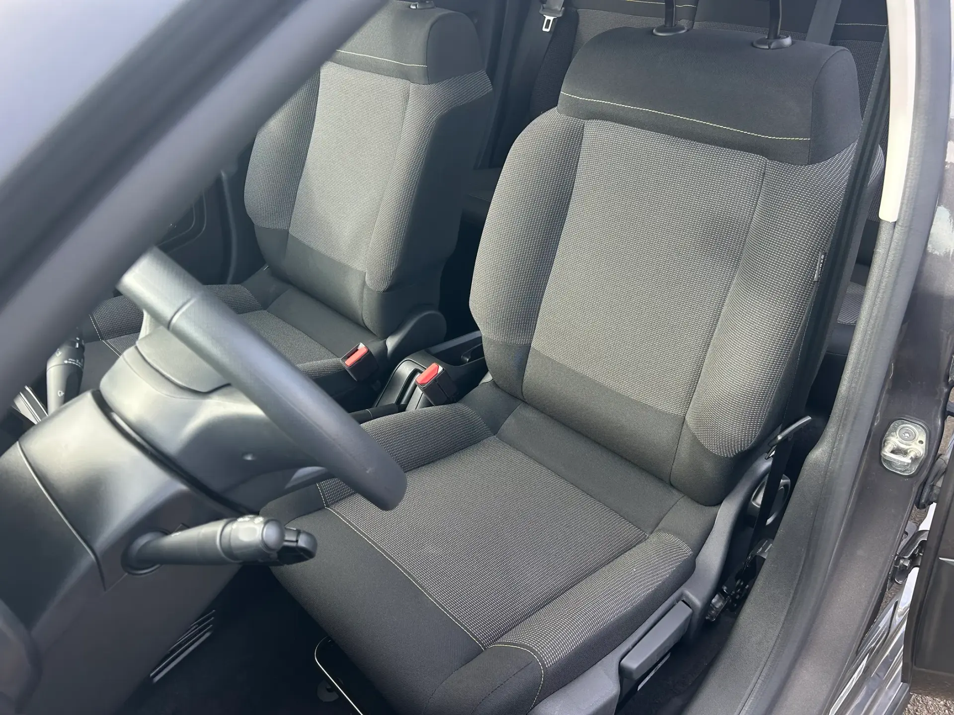 Citroen C3 1.2 PureTech Max EAT6 27