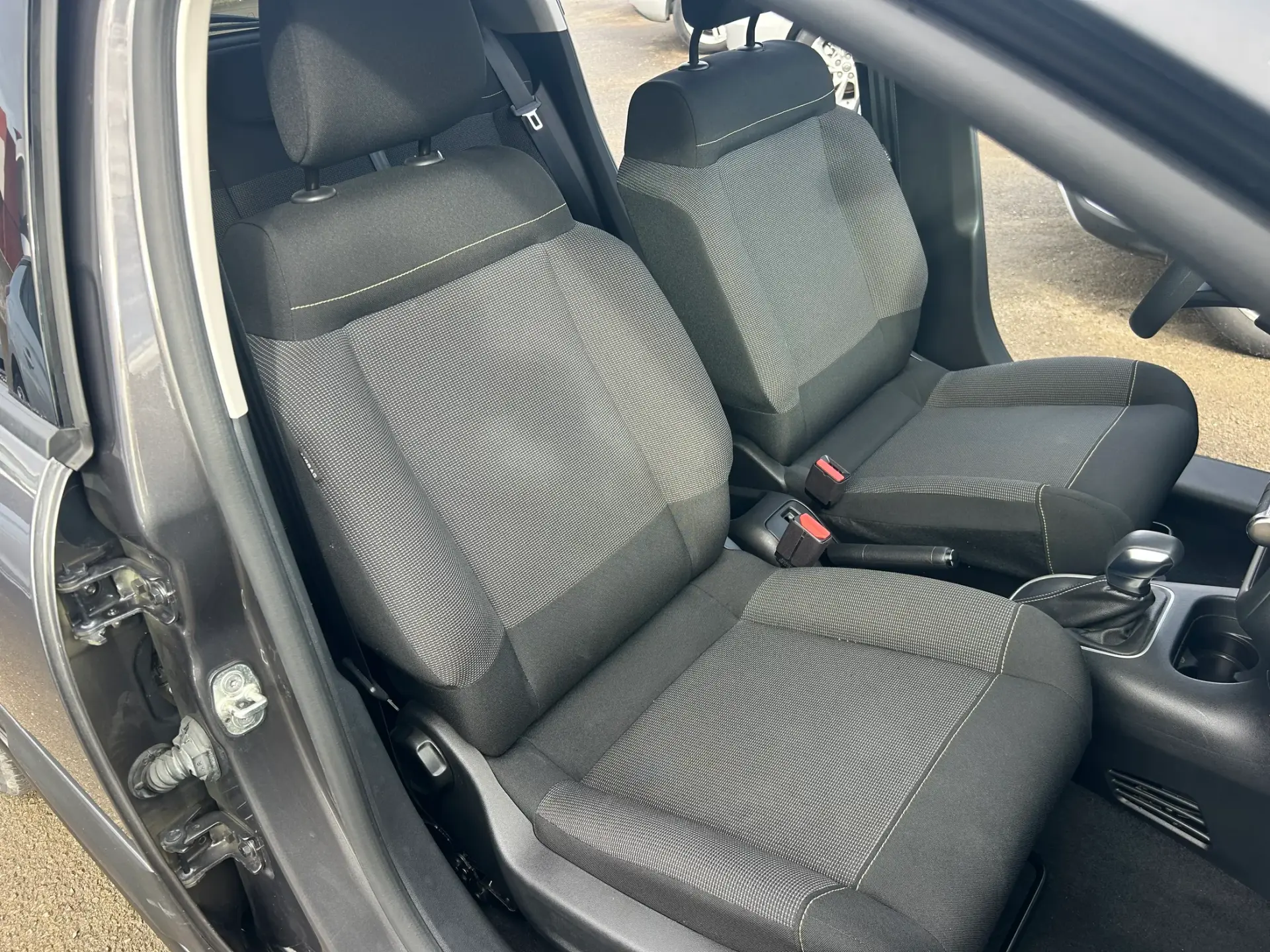 Citroen C3 1.2 PureTech Max EAT6 29