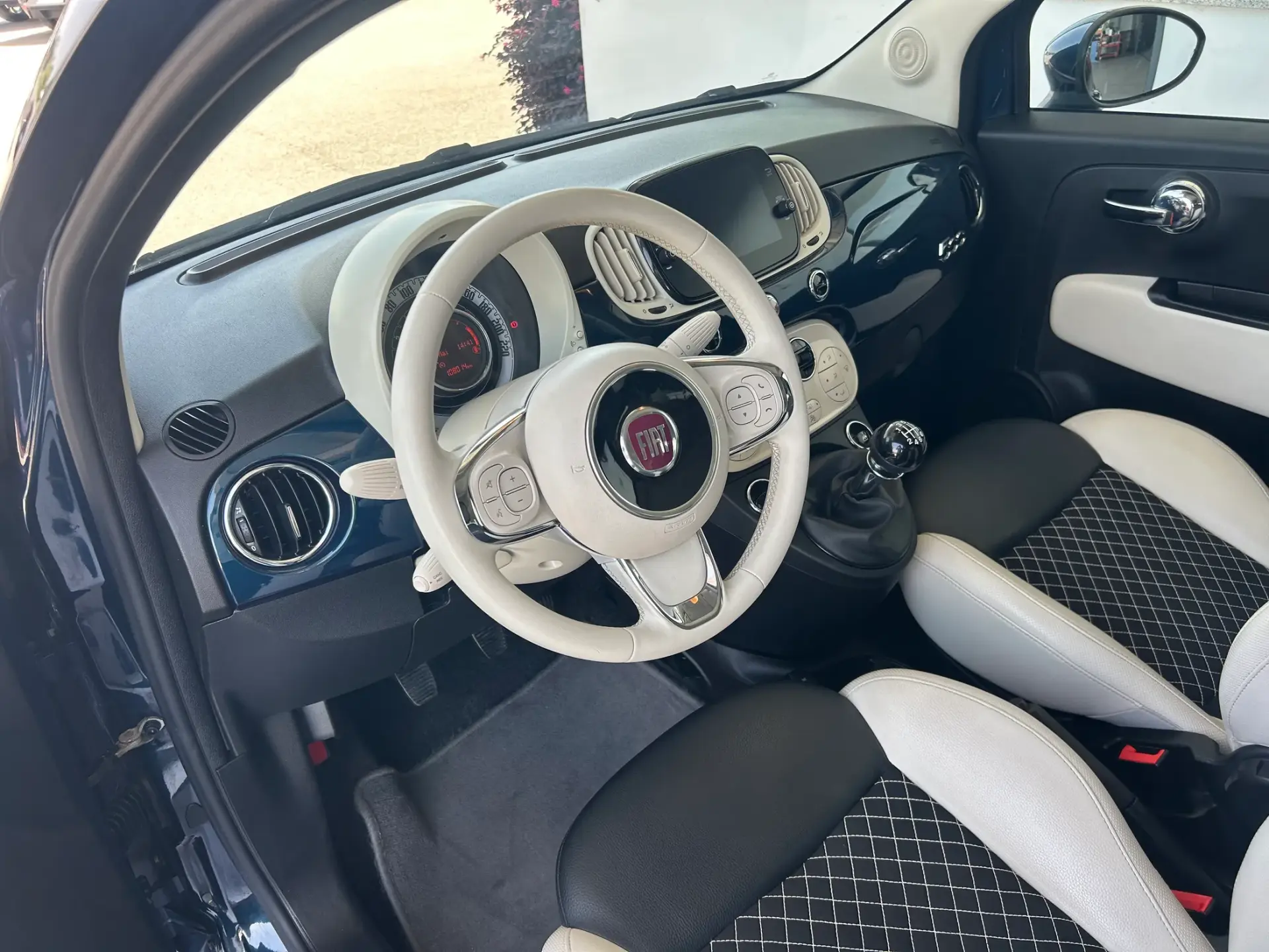 Fiat 500 Hibrido Dolcevita 19