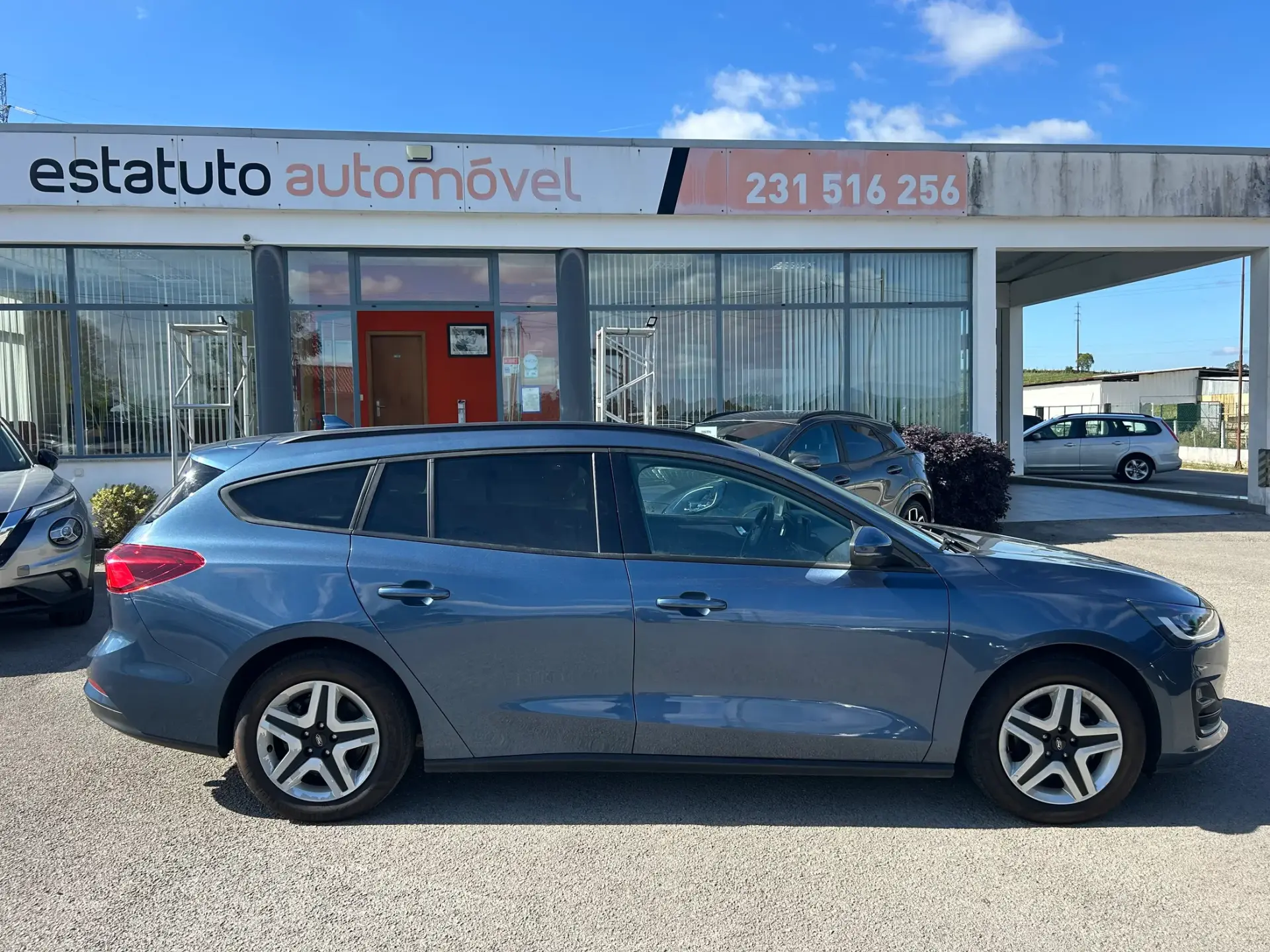 Ford Focus SW ECOBOOST  Connected 2023 125 CV 4