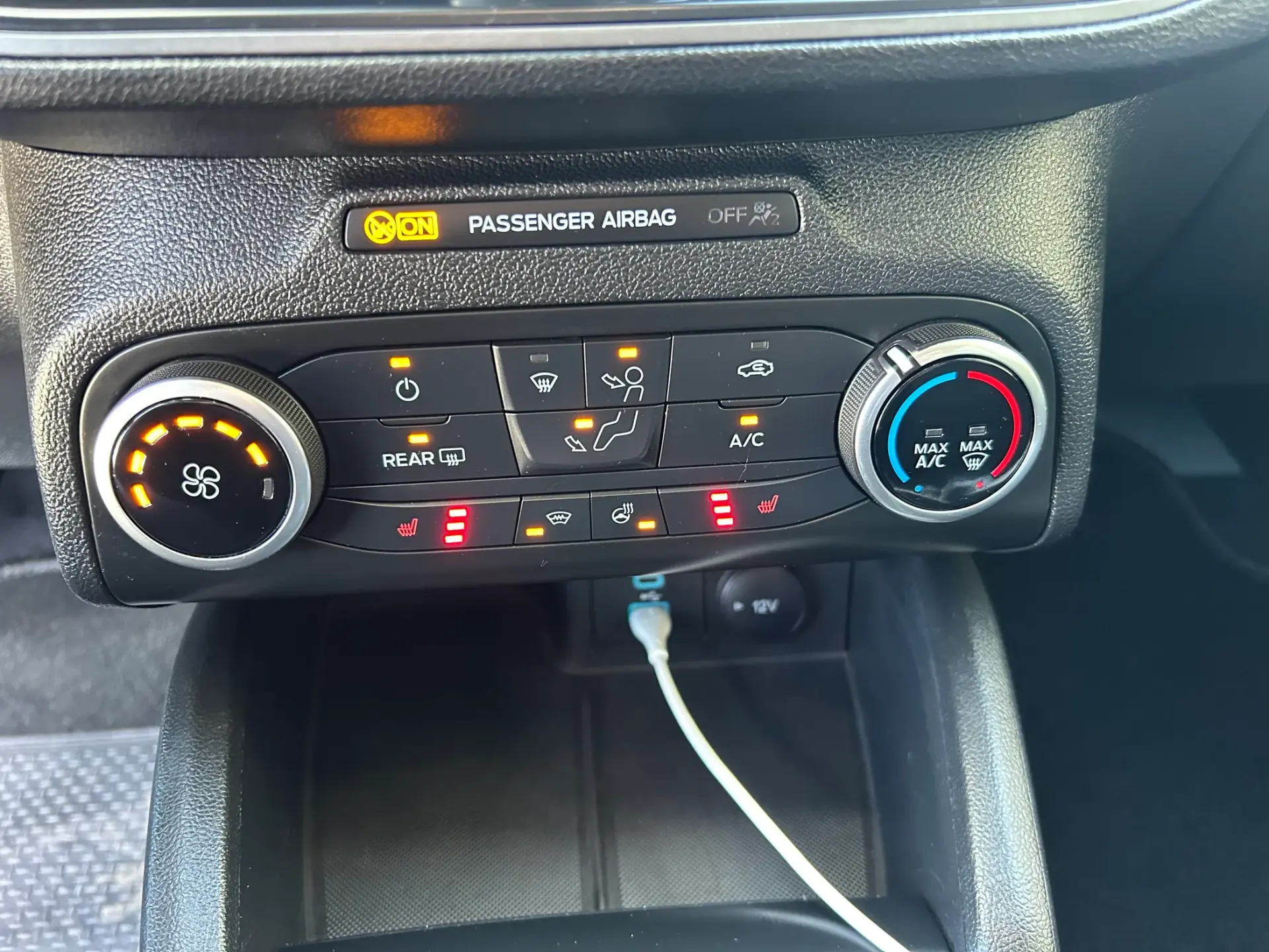 Ford Focus SW ECOBOOST  Connected 2023 125 CV 18