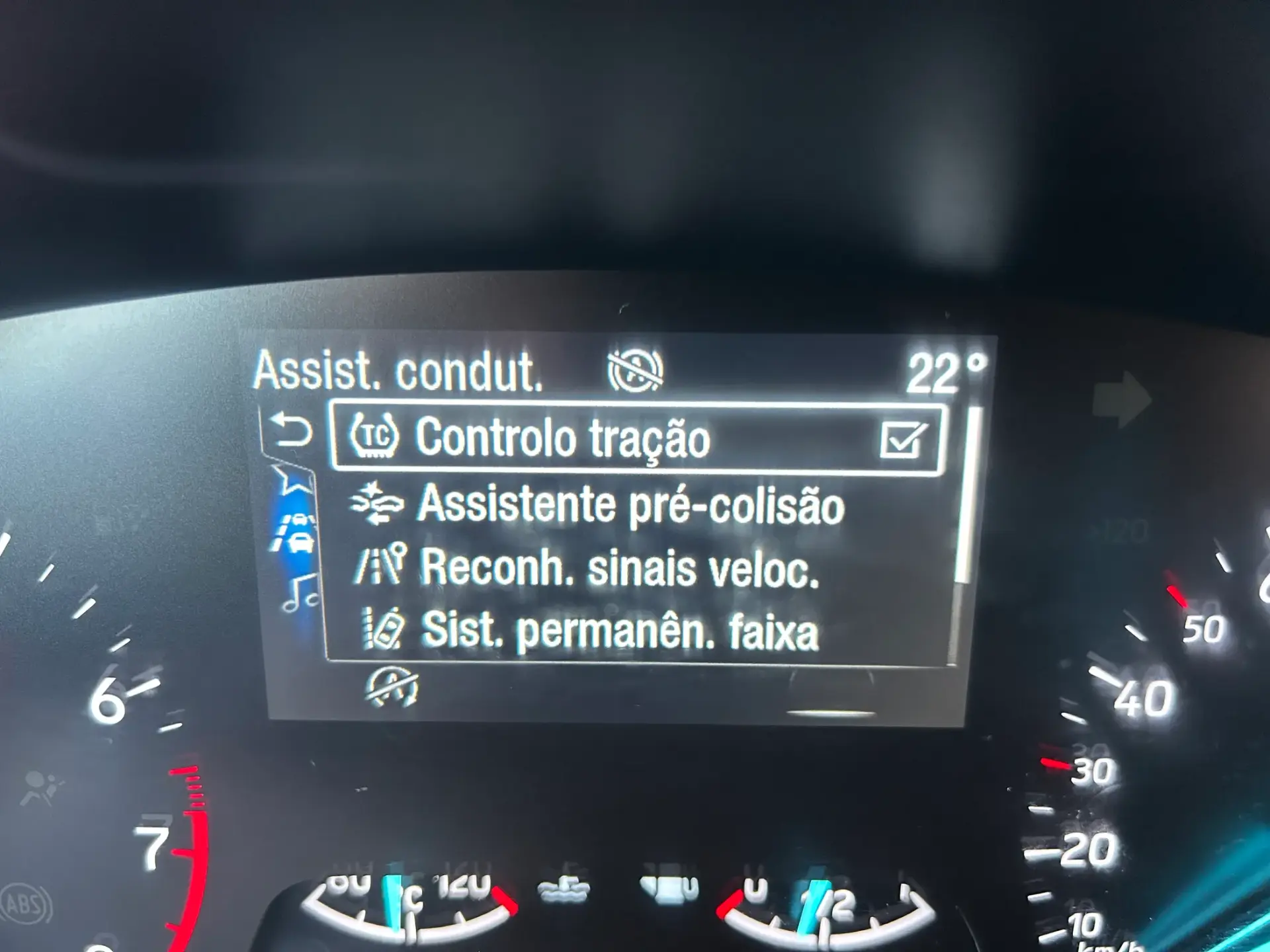 Ford Focus SW ECOBOOST  Connected 2023 125 CV 20