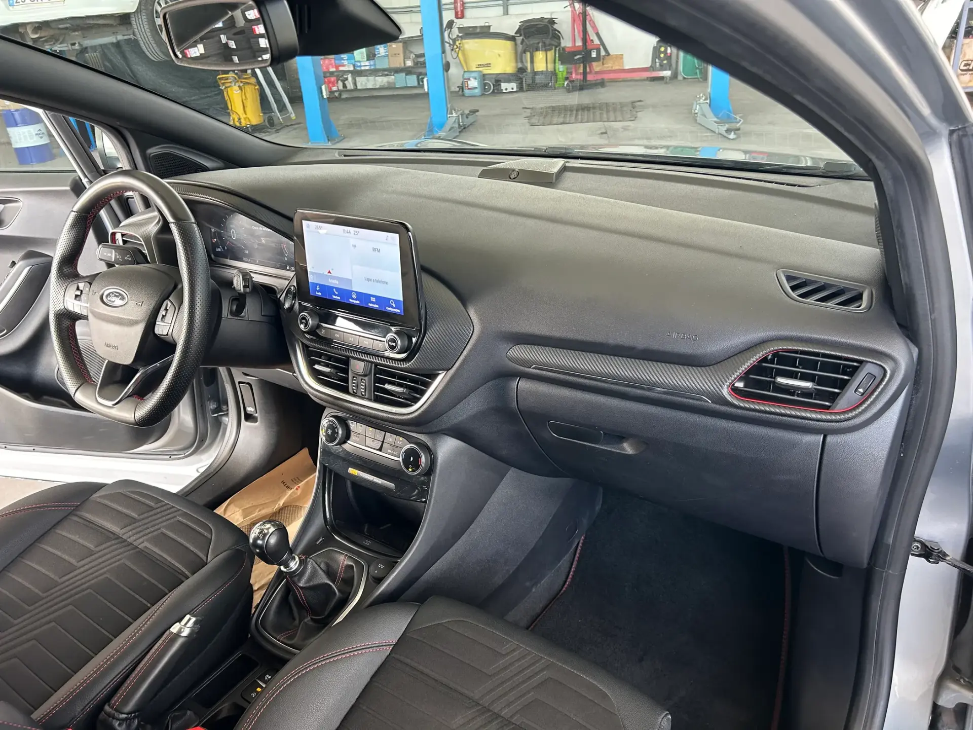 Ford Puma ECOBOOST MHEV 125 CV ST LINE X 15