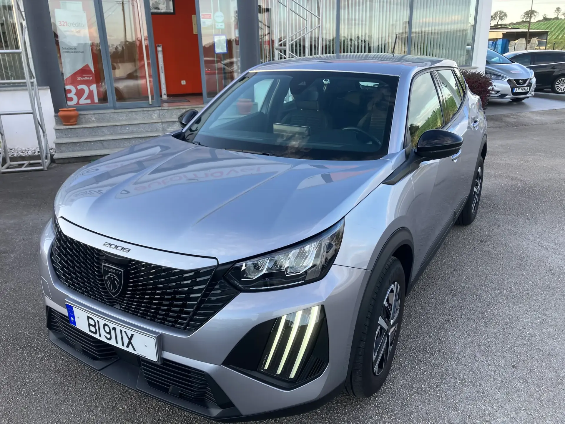 Peugeot 2008 1.2 PureTech Style 5
