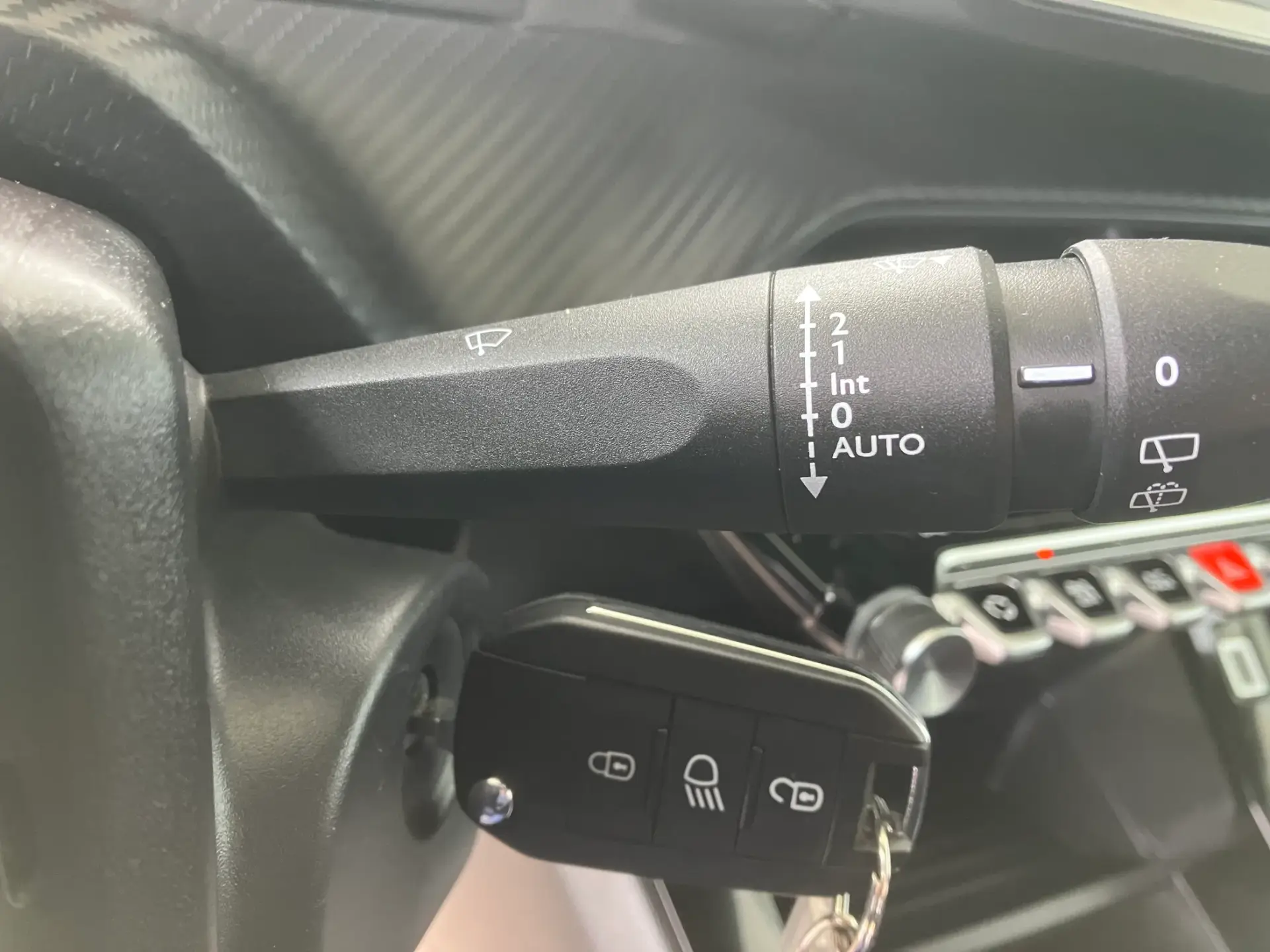 Peugeot 2008 1.2 PureTech Style 15