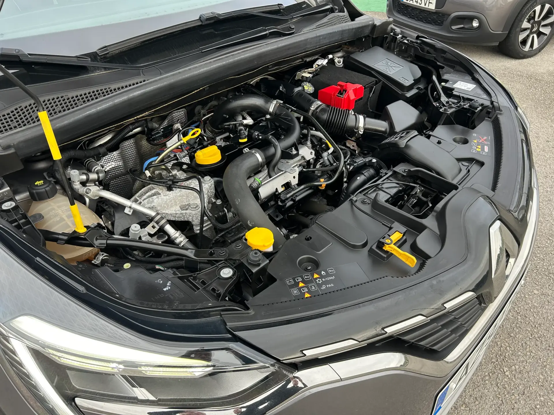 Renault Captur 1.0 TCe Intense 91 CV 36