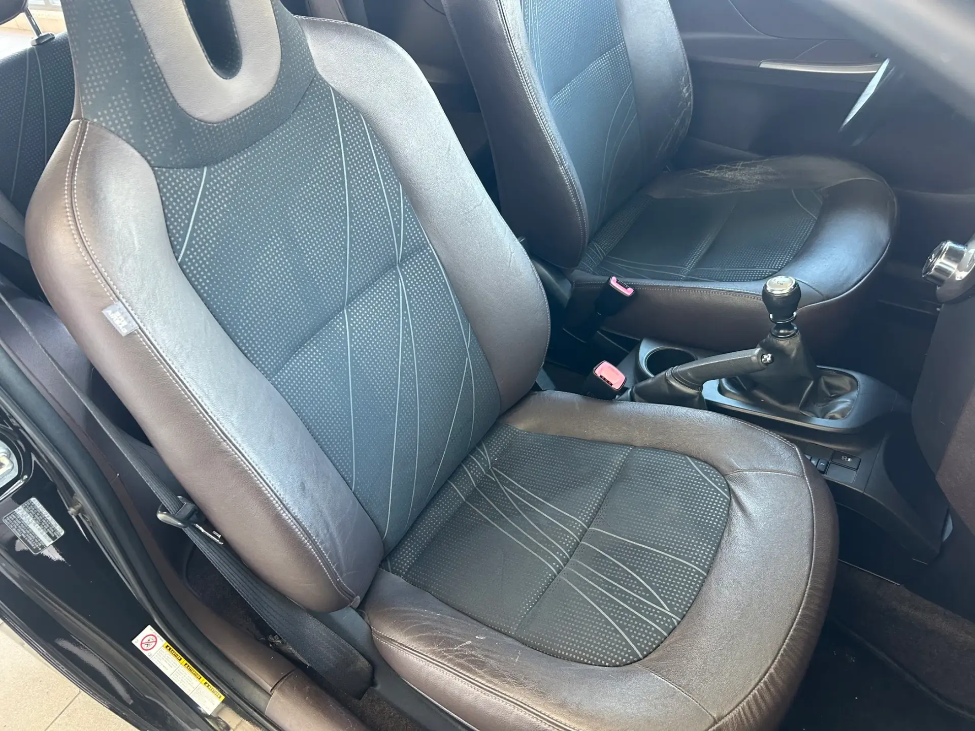 Toyota iQ 1.0 VVT-i 2 EP+NAVI+Bluetooth 25