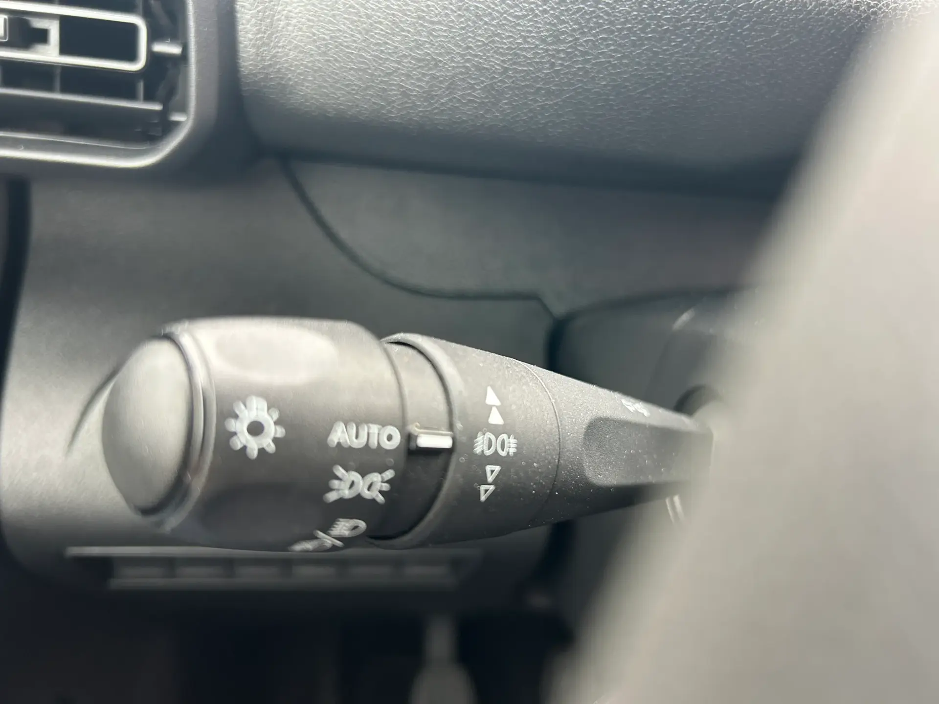 Peugeot Partner 1.5 BlueHDi Premium Standard Plus 27