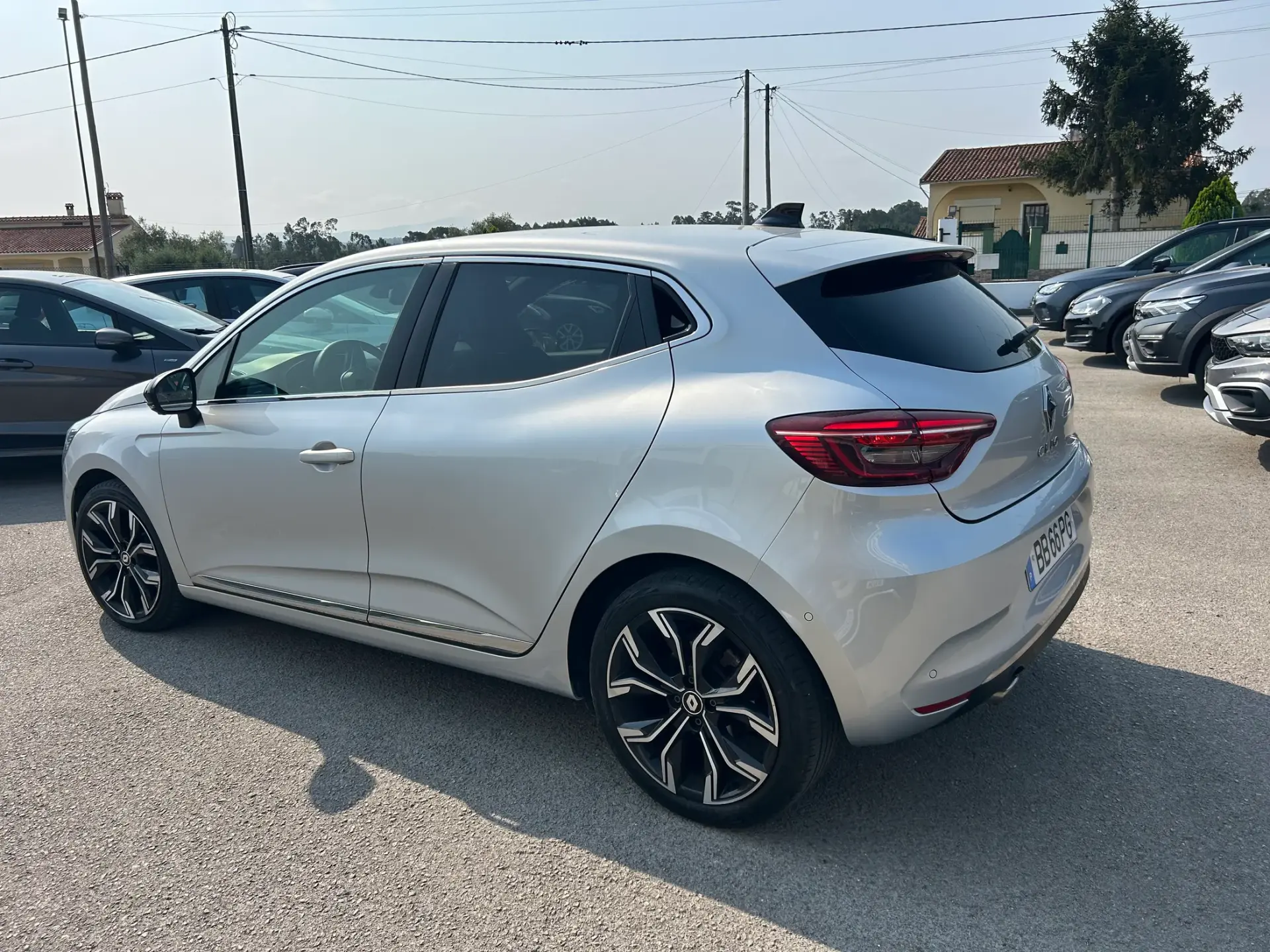 Renault Clio 1.0 TCe Techno 8